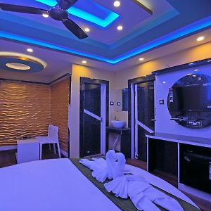 Platinum Room